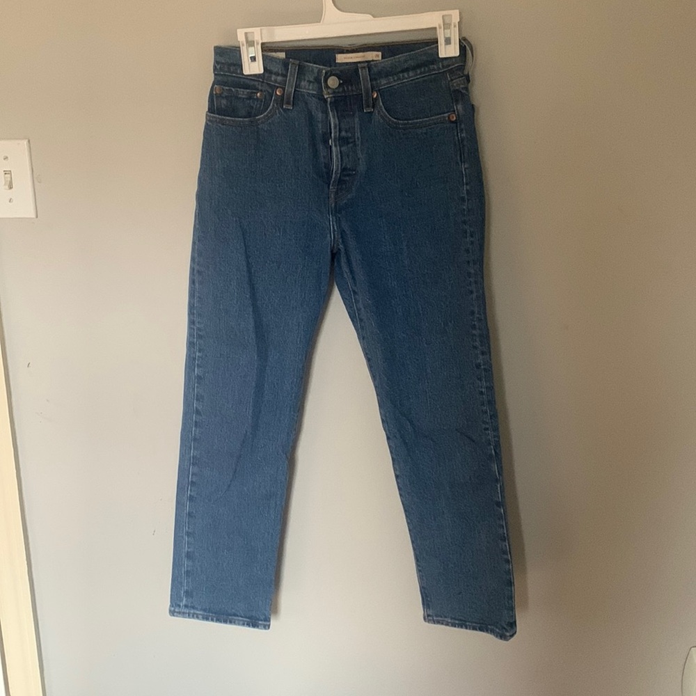 Levi’s Wedgie jeans